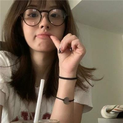 雾中湖